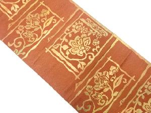 唐花模様織り出し　名古屋帯